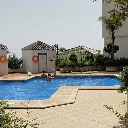 El Faro 3 * Estepona