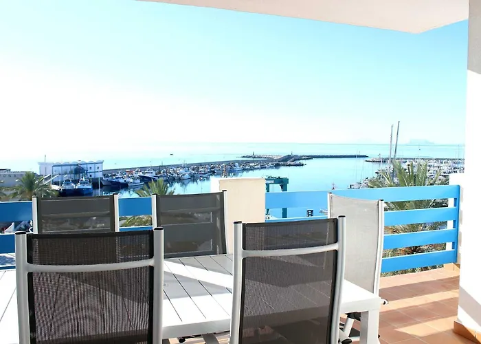 El Faro 3 * Estepona