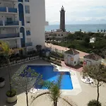 El Faro 3 *