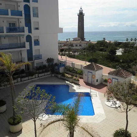 El Faro 3 *